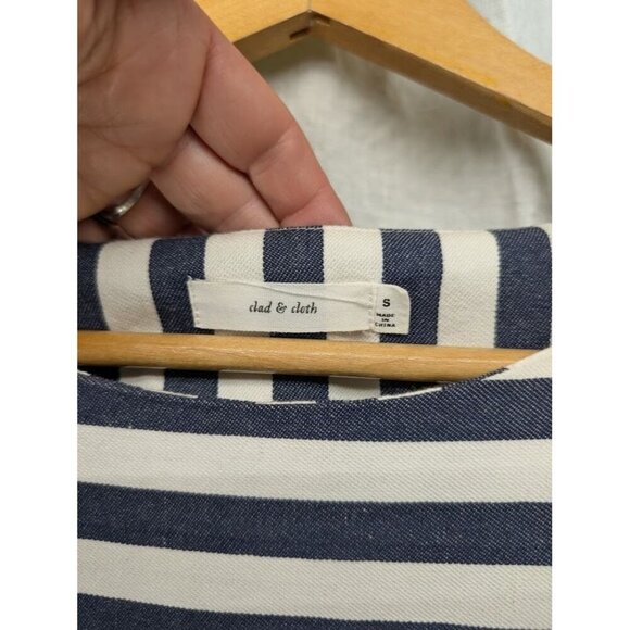 Clad & Cloth Bib Dress Size Small Navy Blue and Cream Striped pockets K8 - Picture 3 of 9